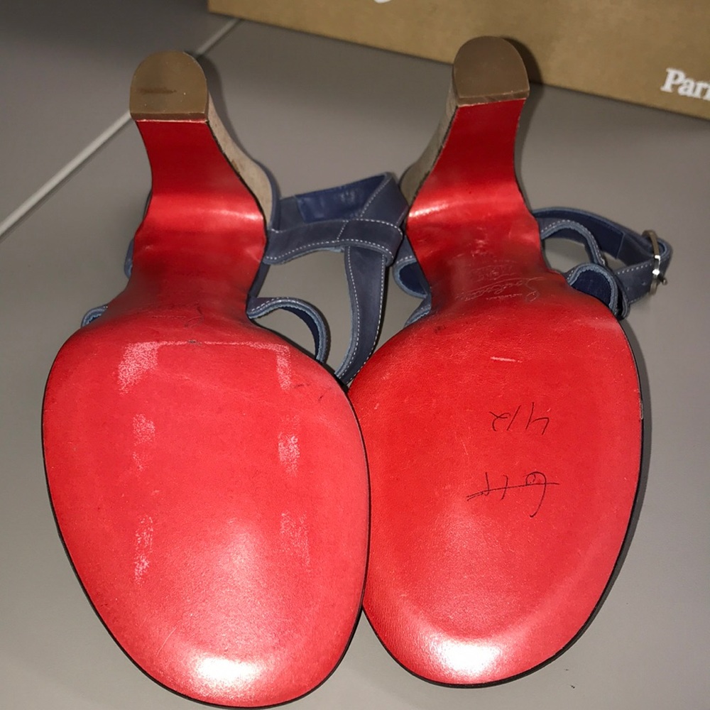 NWOT CHRISTIAN LOUBOUTIN SANDALS - Picture 5 of 7